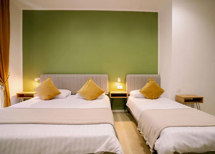4 Seasons Trastevere Гостевой дом 4*