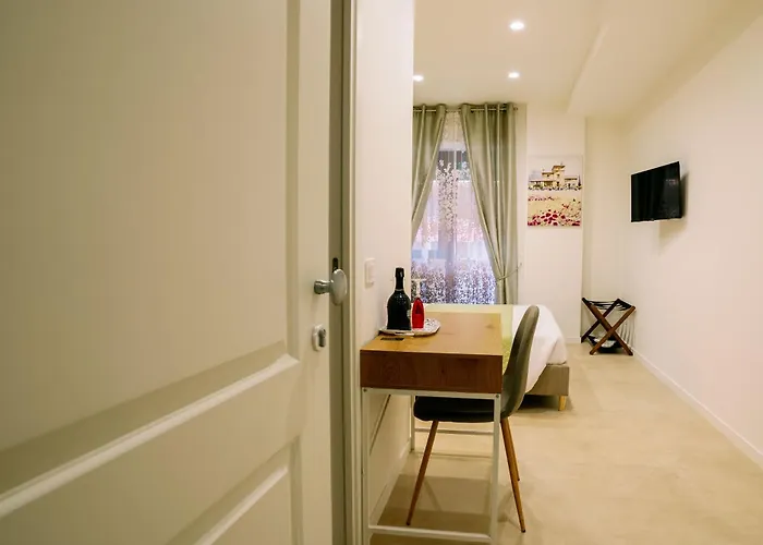 4 Seasons Trastevere 4* Рим